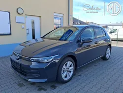 Neu 2025 VW Golf VIII Life Limousine | 28.471 € (Guter Preis)