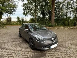 Grau Gebraucht 2013 Renault Clio IV Kleinwagen | 5.500 €