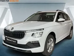Weiß Neu 2025 Skoda Kamiq Essence SUV | 27.488 € (Etwas zu teuer)