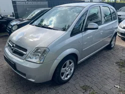 Silber Gebraucht 2005 Opel Meriva Van / Kleinbus | 1.290 € (Guter Preis)