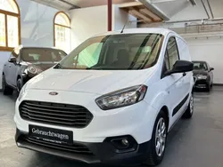 Weiß Gebraucht 2020 Ford Transit Trend Van / Kleinbus | 8.900 € (Etwas zu teuer)