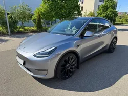 Silber Gebraucht 2024 Tesla Model Y Performance SUV | 42.950 € (Guter Preis)