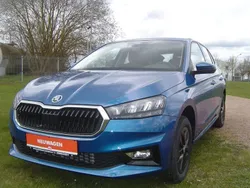 Blau Neu 2024 Skoda Fabia Style Limousine | 22.900 € (Fairer Preis)