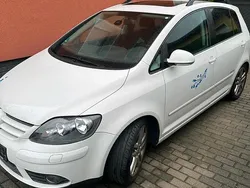 Weiß Gebraucht 2008 VW Golf Plus Cross United Van / Kleinbus | 2.890 € (Guter Preis)