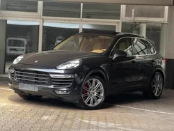 Schwarz Gebraucht 2015 Porsche Cayenne Turbo SUV | 25.500 € (Etwas zu teuer)