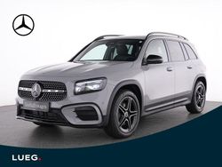 Grau Gebraucht 2025 Mercedes GLB200 AMG SUV | 49.785 €