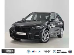 Black sapphire Gebraucht 2021 BMW X1 M Sport SUV | 27.900 € (Fairer Preis)