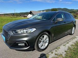 Grau Gebraucht 2019 Ford Mondeo Titanium Limousine | 10.680 € (Superpreis)