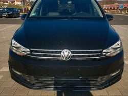 Schwarz Gebraucht 2017 VW Touran Comfortline Van / Kleinbus | 11.999 € (Guter Preis)