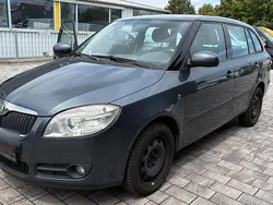 Grau Gebraucht 2008 Skoda Fabia Kombi | 2.150 € (Guter Preis)