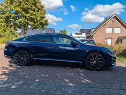 Blau Gebraucht 2019 VW Arteon R-line Limousine | 27.500 € (Fairer Preis)