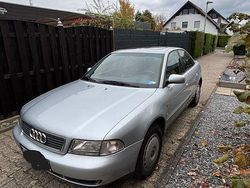 Silber Gebraucht 1997 Audi A4 Limousine | 1.350 € (Guter Preis)