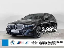 Schwarz Gebraucht 2024 BMW 520 M Sport Kombi | 52.890 € (Superpreis)