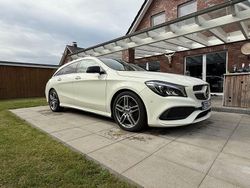 Weiß Gebraucht 2018 Mercedes CLA220 Shooting Brake AMG line Kombi | 19.999 € (Fairer Preis)