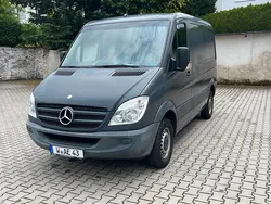 Schwarz Gebraucht 2012 Mercedes Sprinter Van | 14.800 €