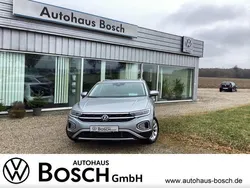 Pyritsilber Gebraucht 2024 VW T-Roc Style SUV | 28.750 € (Guter Preis)