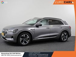 Grau Gebraucht 2019 Audi e-tron Advanced SUV | 32.490 €