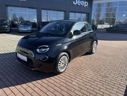 Rot Neu 2025 Fiat 500e Red Limousine | 30.490 € (Superpreis)
