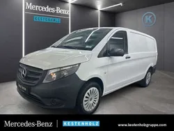 Arktikweiß Gebraucht 2023 Mercedes Vito Van / Kleinbus | 45.791 € (Teuer)