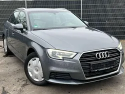 Monsungrau metallic Gebraucht 2019 Audi A3 Sportback Limousine | 17.990 € (Fairer Preis)