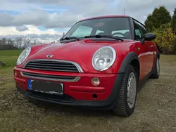 Rot Gebraucht 2002 Mini ONE Kleinwagen | 1.900 € (Etwas zu teuer)