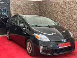 Schwarz Gebraucht 2015 Toyota Prius Comfort Kleinwagen | 11.790 € (Etwas zu teuer)