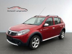 Rot Gebraucht 2012 Dacia Sandero Stepway Kleinwagen | 5.999 € (Fairer Preis)