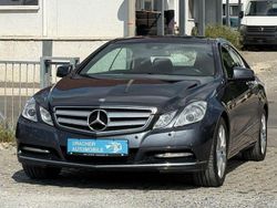Grau Gebraucht 2011 Mercedes E220 Coupé | 13.490 € (Fairer Preis)