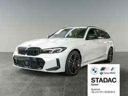 Weiß Gebraucht 2025 BMW 330 M Sport Kombi | 59.290 €