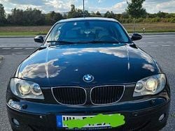 Schwarz Gebraucht 2005 BMW 120 Kleinwagen | 4.000 € (Fairer Preis)