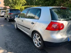 Silber Gebraucht 2005 VW Golf V Limousine | 5.299 € (Etwas zu teuer)