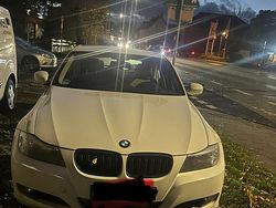 Weiß Gebraucht 2012 BMW 320 Kombi | 5.400 € (Superpreis)