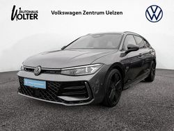 Grau Gebraucht 2025 VW Passat R-line Kombi | 43.860 € (Fairer Preis)
