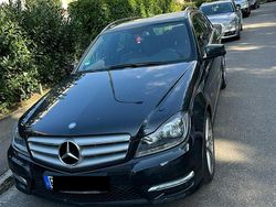 Grau Gebraucht 2011 Mercedes C250 Kombi | 11.250 € (Fairer Preis)