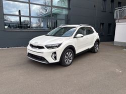 Schneeweiß Neu 2025 Kia Stonic Vision SUV | 23.390 € (Fairer Preis)