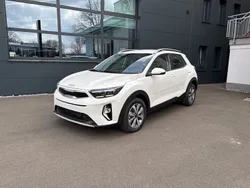 Schneeweiß Neu 2025 Kia Stonic Vision SUV | 24.090 € (Fairer Preis)