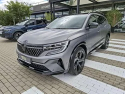 Satiniert dolomitgrau metalli Gebraucht 2023 Renault Espace Esprit Alpine Van / Kleinbus | 39.980 € (Fairer Preis)