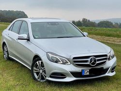 Silber Gebraucht 2014 Mercedes E400 Avantgarde Limousine | 24.900 €