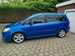 Blau Gebraucht 2006 Opel Zafira OPC Van / Kleinbus | 3.800 € (Fairer Preis)