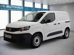 Weiß Gebraucht 2023 Peugeot Partner Premium Van / Kleinbus | 15.480 € (Fairer Preis)