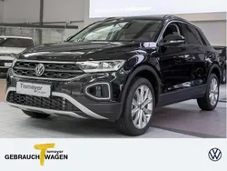 Schwarz Gebraucht 2024 VW T-Roc Move SUV | 30.440 € (Fairer Preis)