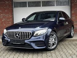 Blau Gebraucht 2018 Mercedes E200 AMG Limousine | 26.999 € (Teuer)
