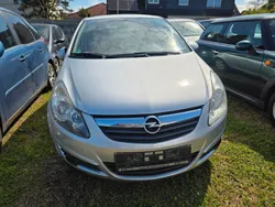 Silber Gebraucht 2010 Opel Corsa Edition | 2.900 € (Fairer Preis)