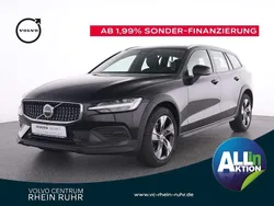Black solid stone / solid Gebraucht 2023 Volvo V60 CC Plus Kombi | 37.890 € (Superpreis)