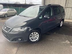 Grau Gebraucht 2017 Seat Alhambra Style Van / Kleinbus | 10.990 € (Guter Preis)