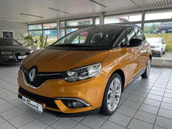 Gelb Gebraucht 2018 Renault Scénic IV Experience Van / Kleinbus | 12.499 € (Fairer Preis)