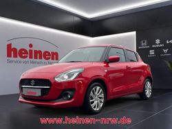 Rot Gebraucht 2022 Suzuki Swift Comfort Kleinwagen | 13.499 € (Guter Preis)