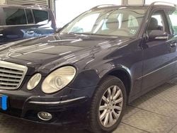 Tansanitblau Gebraucht 2007 Mercedes E280 Kombi | 4.850 € (Fairer Preis)