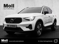 Weiß Gebraucht 2023 Volvo XC40 Plus SUV | 36.980 € (Fairer Preis)