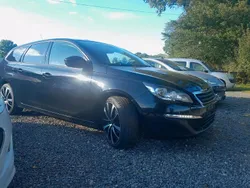 Schwarz Gebraucht 2015 Peugeot 308 Kombi | 6.990 € (Teuer)